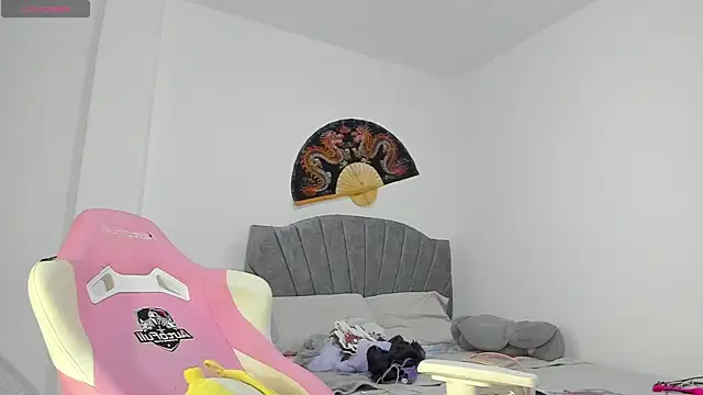 Snapshot of khaliope chatting on November 7, 3:12 pm khaliope online show from November 7, 3:12 pm