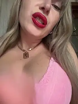 Kittenforyou online show from February 6, 1:14 pm