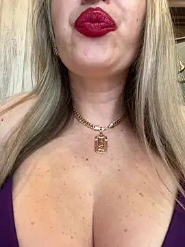 Kittenforyou online show from April 15, 11:39 am