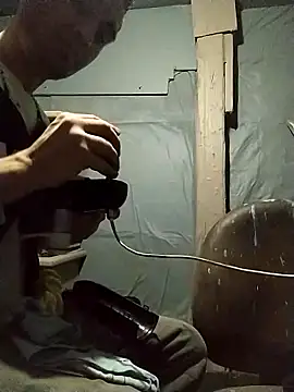 Wero4200 online show from November 8, 9:09 am