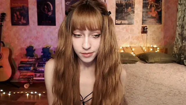 Friendly Ellie online show from December 10, 11:51 pm