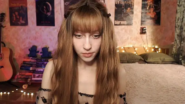 Friendly Ellie online show from December 25, 12:16 am