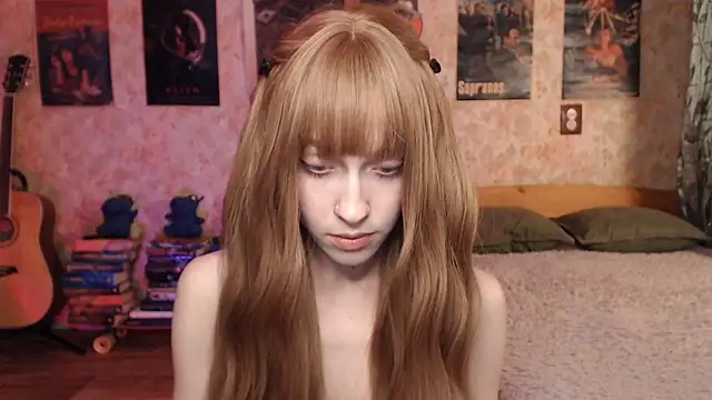 Friendly Ellie online show from November 29, 1:14 pm