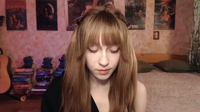 Friendly Ellie online show from March 10, 12:26 am