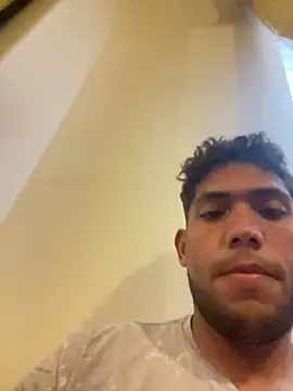 Snapshot of Hulcke chatting on February 13, 6:05 pm Hulcke online show from February 13, 6:05 pm