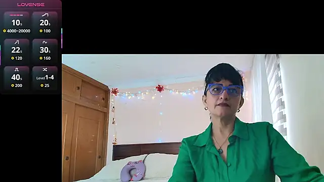 ISABEEL SOFIA01 online show from March 27, 1:33 pm