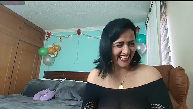 ISABEEL SOFIA01 online show from June 11, 3:32 pm