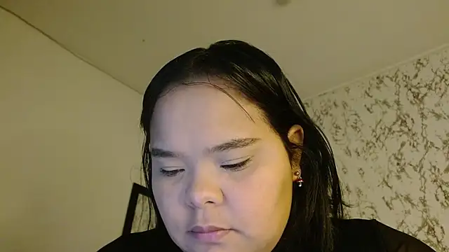 sexychubby    online show from October 14, 12:28 pm