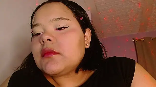 sexychubby    online show from March 29, 2:33 am