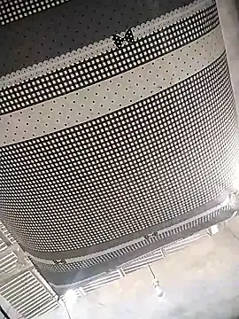 Snapshot of Ms_Lollipop69 chatting on January 9, 1:41 am Ms Lollipop69 online show from January 9, 1:41 am