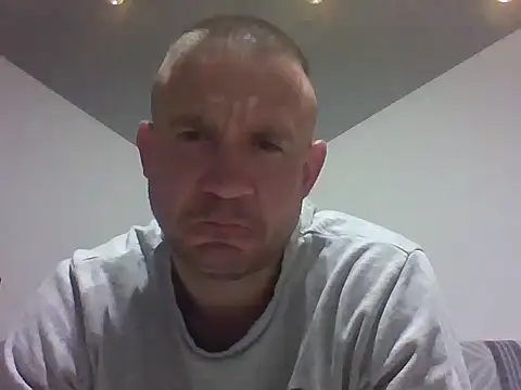 aroj95 online show from April 27, 10:41 pm