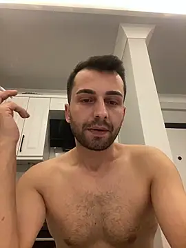 Snapshot of Emre-34 chatting on November 10, 10:31 pm Emre-34 online show from November 10, 10:31 pm