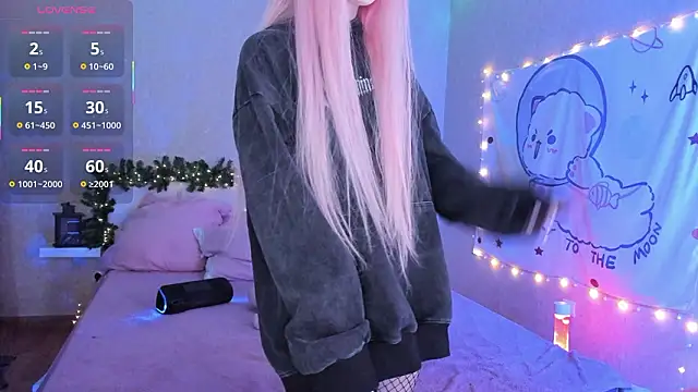 Misty Shadow online show from February 3, 2:53 am