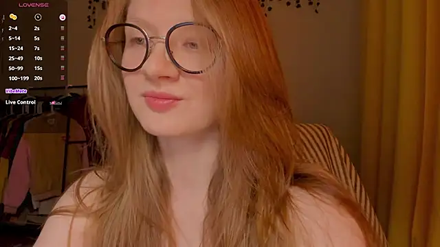 mollytuck online show from March 10, 3:39 pm