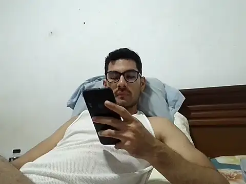 Snapshot of x-sebastian chatting on October 5, 7:12 pm x-sebastian online show from October 5, 7:12 pm