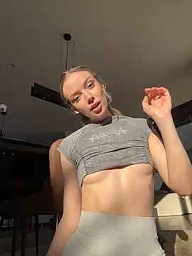 Snapshot of HopeHeaven chatting on January 11, 3:20 pm HopeHeaven online show from January 11, 3:20 pm