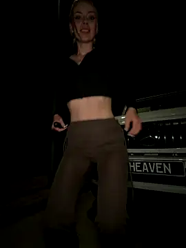 Snapshot of HopeHeaven chatting on November 29, 9:40 pm HopeHeaven online show from November 29, 9:40 pm