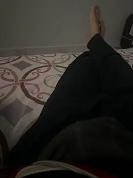 Snapshot of MAHKE12 chatting on November 11, 9:37 pm MAHKE12 online show from November 11, 9:37 pm