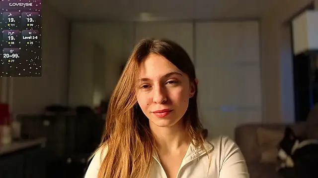 Snapshot of LovelyKatea chatting on February 6, 1:36 pm LovelyKatea online show from February 6, 1:36 pm