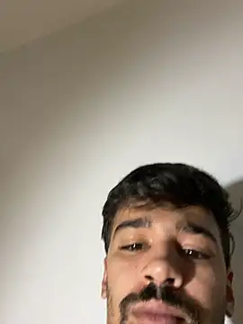 Snapshot of Hermanooooooo chatting on July 18, 2:21 pm Hermanooooooo online show from July 18, 2:21 pm