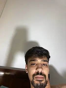 Snapshot of Hermanooooooo chatting on July 24, 2:31 am Hermanooooooo online show from July 24, 2:31 am