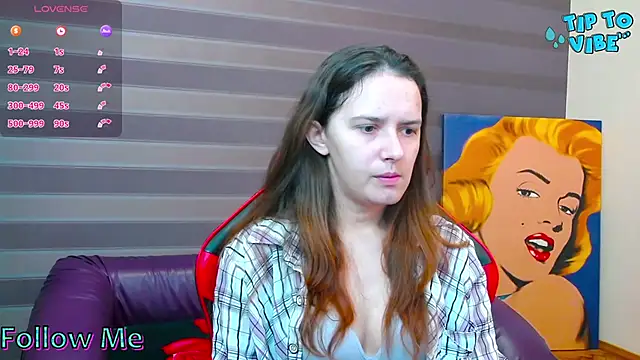 iris nikhols online show from December 5, 3:04 am