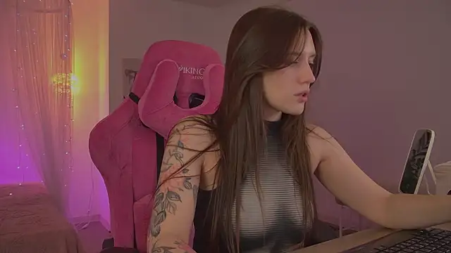 JennyDens online show from February 22, 6:06 pm