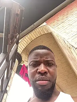 Snapshot of vannycov chatting on September 17, 10:06 am vannycov online show from September 17, 10:06 am