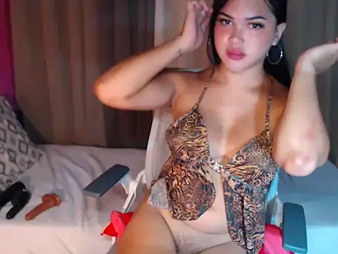 Snapshot of sweet_prettygirl chatting on July 11, 8:44 pm sweet prettygirl online show from July 11, 8:44 pm