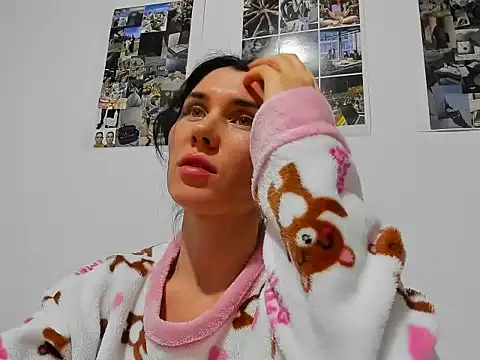 Cameron diazz online show from February 10, 8:57 pm