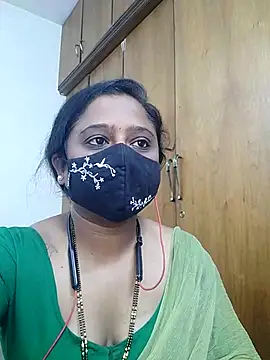 sexynayan23 online show from April 10, 1:05 pm