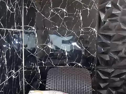 Snapshot of MissKeanna chatting on December 18, 3:04 am MissKeanna online show from December 18, 3:04 am