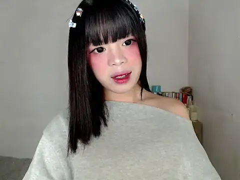Snapshot of SweetCheska19 chatting on June 10, 7:46 pm SweetCheska19 online show from June 10, 7:46 pm
