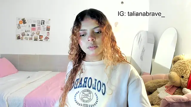 Snapshot of ValienteGirl_ chatting on September 30, 8:58 pm ValienteGirl online show from September 30, 8:58 pm
