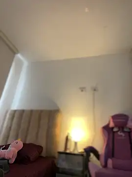 Little Amber6 online show from March 13, 8:26 pm