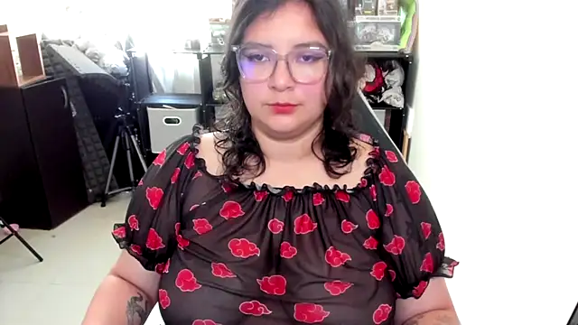 aika-dreams online show from November 12, 2:06 pm