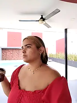 Mayssa Cute online show from December 5, 10:01 pm