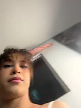 stormytt  online show from February 15, 6:10 am