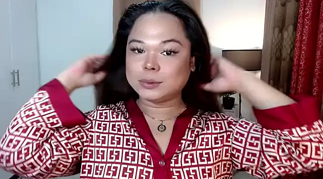 Snapshot of Mistress_DOMnicaaxx chatting on March 4, 5:53 am Mistress DOMnicaaxx online show from March 4, 5:53 am