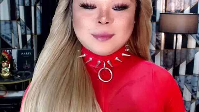 Snapshot of Mistress_DOMnicaaxx chatting on October 26, 3:07 pm Mistress DOMnicaaxx online show from October 26, 3:07 pm