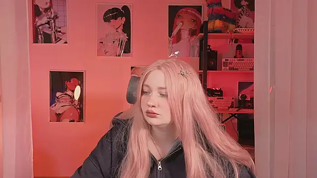  AnnaStark  online show from April 3, 8:18 pm