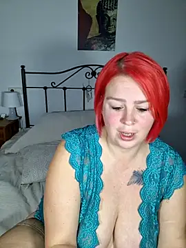 Snapshot of SarahDelSol chatting on January 18, 7:56 am SarahDelSol online show from January 18, 7:56 am