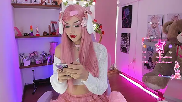 Snapshot of alessandrathedoll chatting on February 23, 7:07 pm alessandrathedoll online show from February 23, 7:07 pm