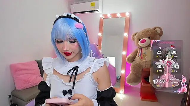 Snapshot of alessandrathedoll chatting on September 8, 6:29 pm alessandrathedoll online show from September 8, 6:29 pm
