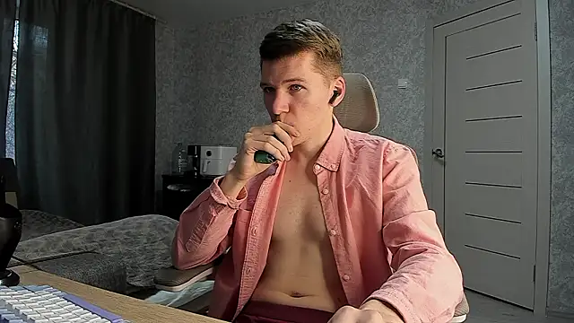 Bananas dick online show from March 21, 5:01 am