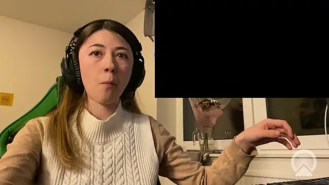 chibi moon  online show from January 16, 6:45 pm