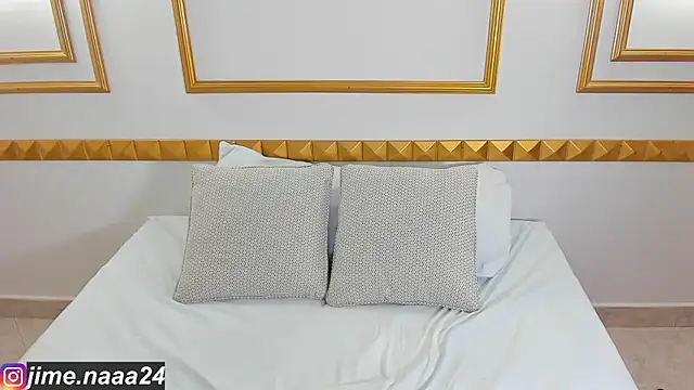 jimena24  online show from December 20, 3:13 am