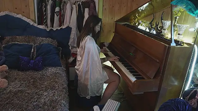 VanessaDoyle online show from October 7, 1:52 pm