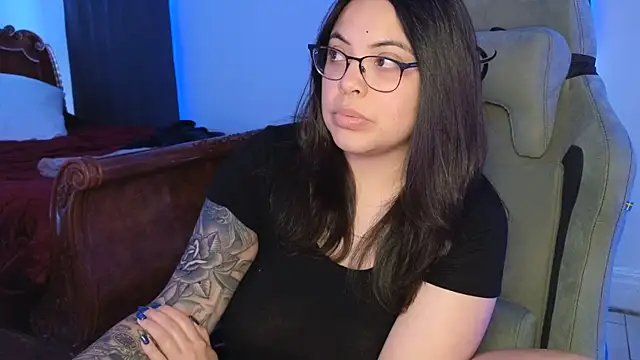 drizzypeach602 online show from December 15, 3:00 am