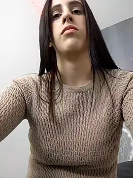 Snapshot of Amira_Milker chatting on February 25, 4:00 pm Amira Milker online show from February 25, 4:00 pm